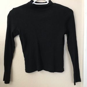 Guess Ribbed Turtleneck Top